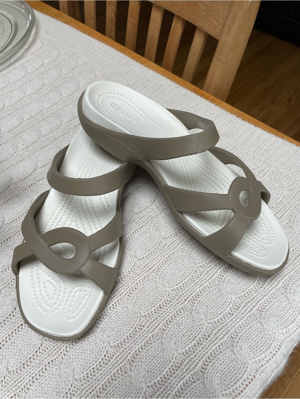Crocs Women's Meleen Twist Sandals, sz 10 with tan/taupe twisted strap design